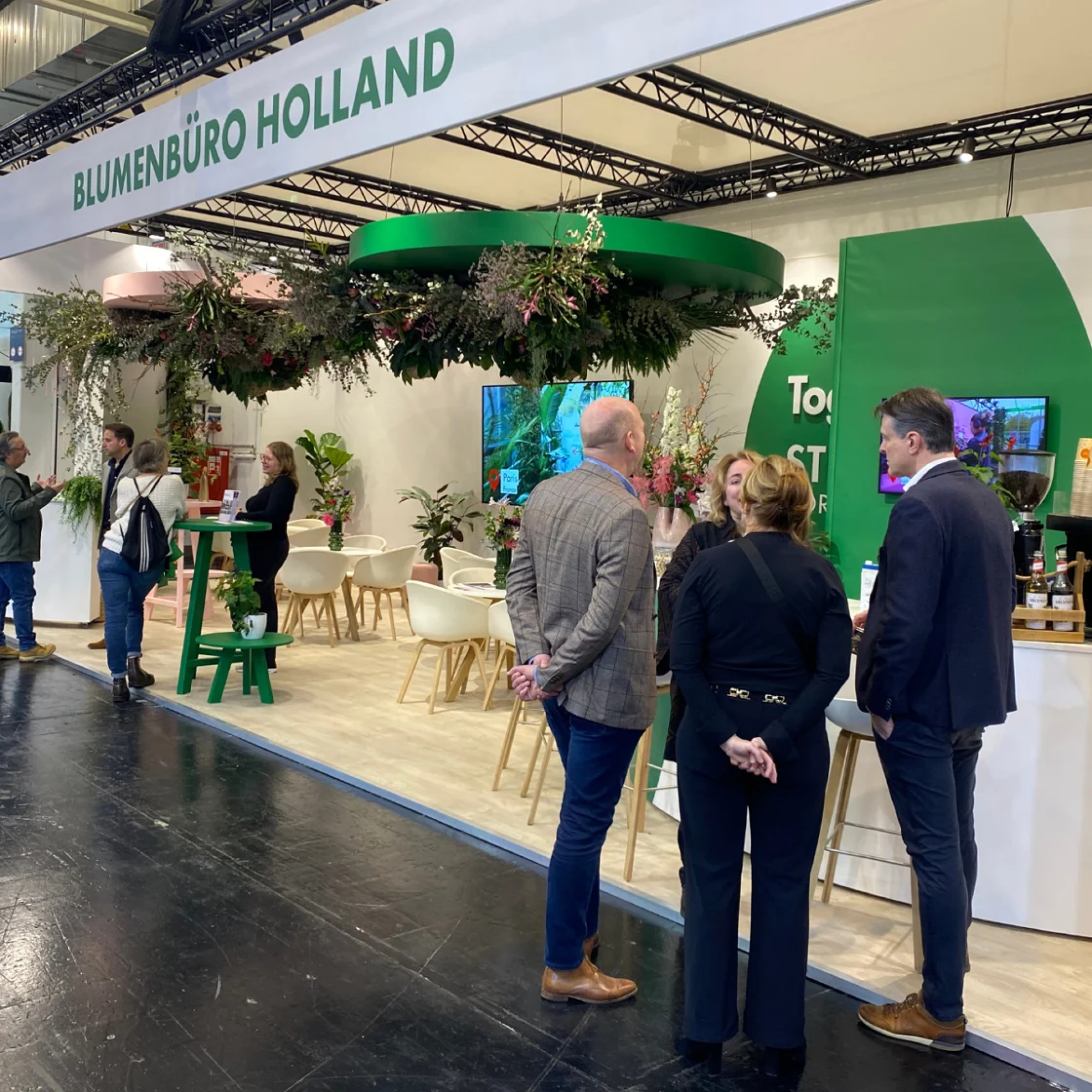Bezoek Bloemenbureau Holland op de IPM in Essen